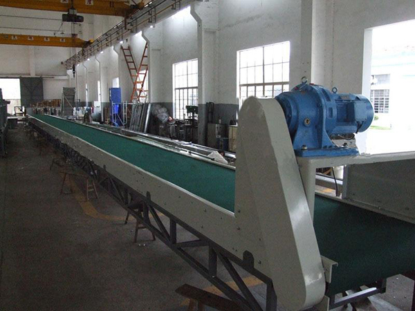 汽車部件輸送機(jī)